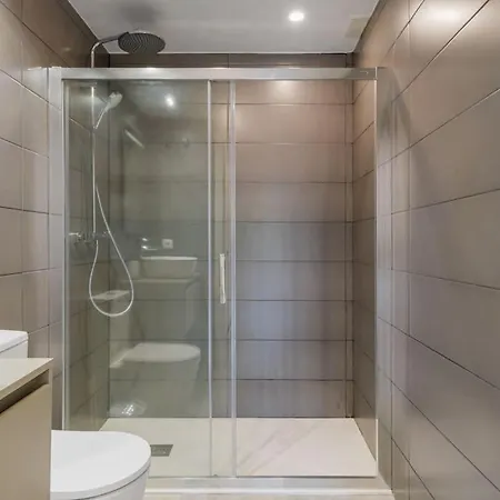Appartement Charming 3br 3 Min. Away From The *