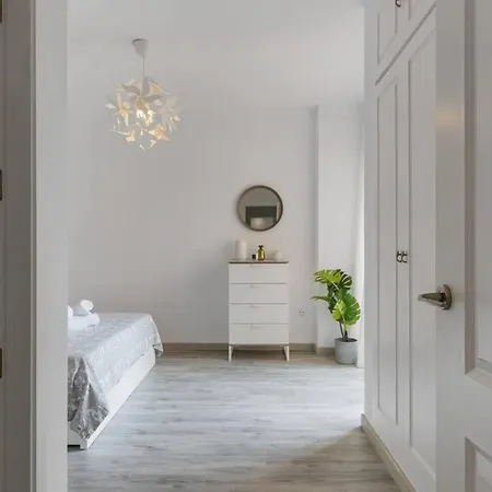 Charming 3br 3 Min. Away From The Appartement Marbellac